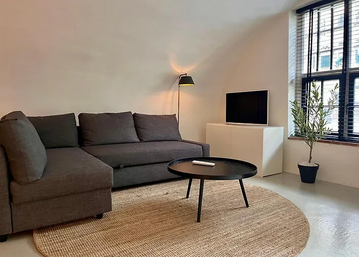 Court Hotel Utrecht City Centre